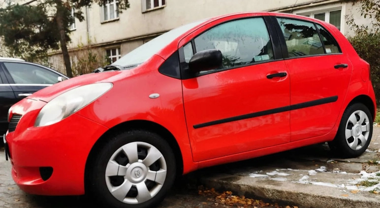 Toyota Yaris cena 16600 przebieg: 235000, rok produkcji 2008 z Wrocław małe 37